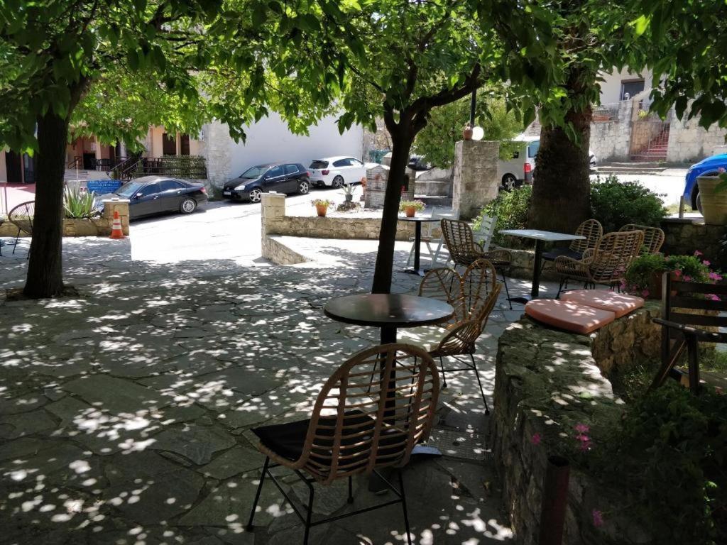 Sivilla Studios Afytos Exterior photo