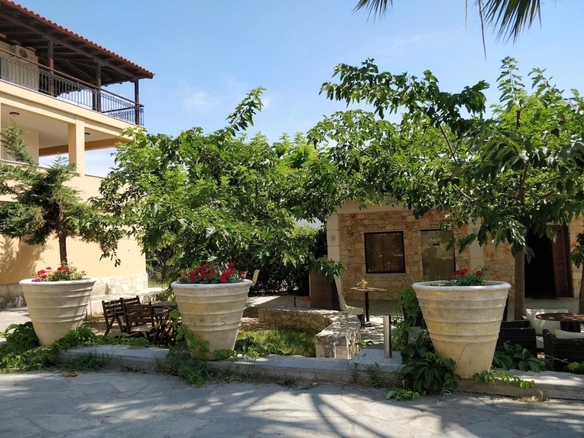 Sivilla Studios Afytos Exterior photo